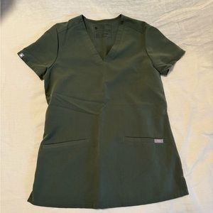 Figs Casma three-pocket scrub top